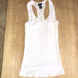 White rue 21 work out tank